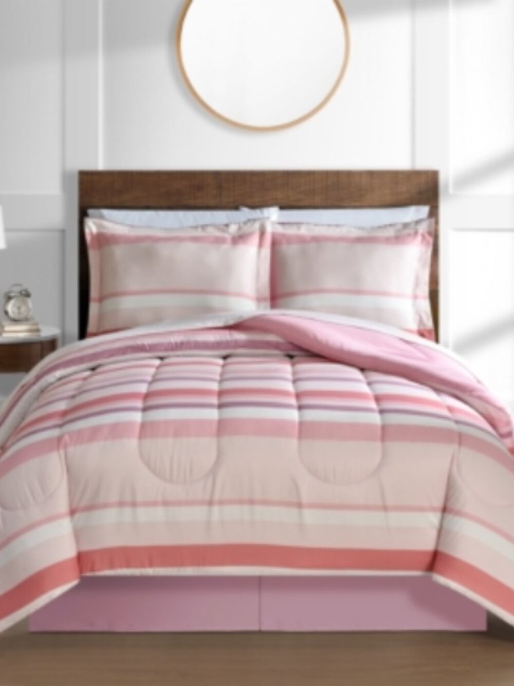 Fairfield Square Collection Austin Stripe/Solid Reversible Comforter Set- King W